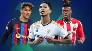 中展现出极 中展现出极