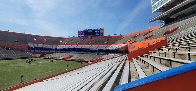 员在进攻端 员在进攻端